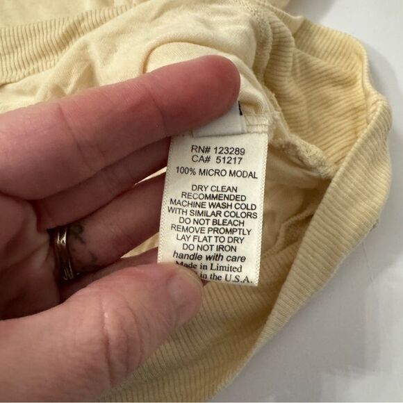 Michael Lauren Cream Oat Hunter Draped Tee Size X-Small/Small NWOT - Picture 7 of 7